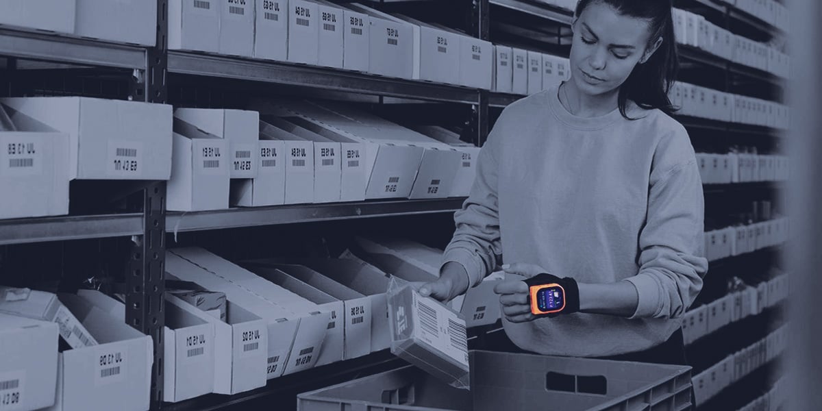 Les problèmes d'ergonomie coûtent plus cher à votre entrepôt que vous ne le pensez  Les opérations d’entrepôt n’ont jamais été soumises à une telle pression. On attend des entreprises qu’elles acheminent davantage de produits, qu’elles traitent les comman