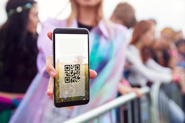Event access control with mobile credentials